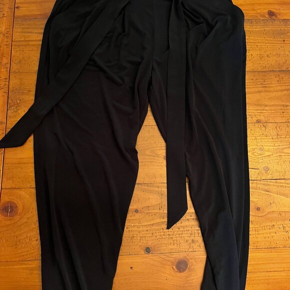 Express Black Tie-Waist Dress Pants - Picture 2 of 6